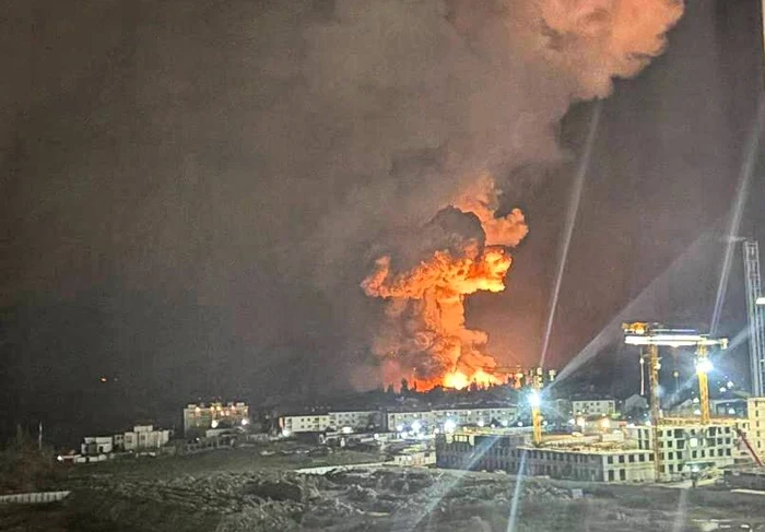 Depozit de petrol din Novorossiisk, lovit de drone FOTO: X