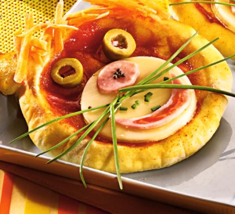 1365265665 2156pizza 20motanelul 20pofticios jpeg