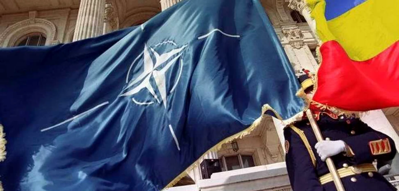 Desfăşurarea unor trupe NATO adiţionale în România şi Polonia este interzisă în actul fondator prin care Rusia şi-a stabilit legăturile cu Alianţa, susţine oficialul rus