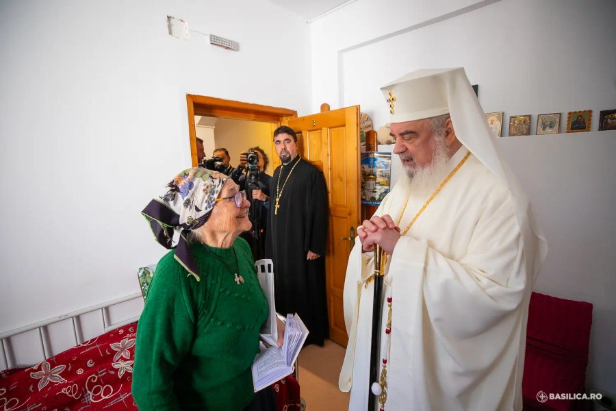 Patriarhul Daniel, în vizită la mănăstirea Cristiana din București. A oferit 236.000 de lei pentru repararea așezământului monahal