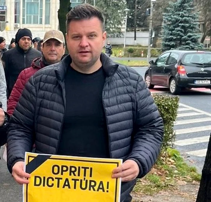 Mesajul transmis de Sebastian Suciu odată cu demisia. FOTO: Facebook/Sebastian Suciu