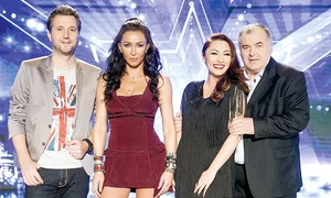 Andi, Mihaela, Andra şi  Florin dau starul unei  noi ediții a concursului jpeg