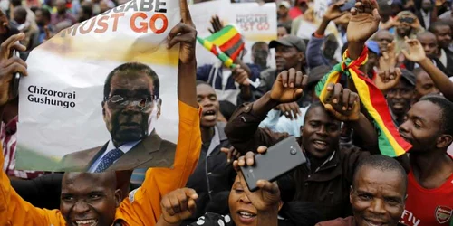 Mars impotriva lui Robert Mugabe la Harare FOTO EPA/ EFE