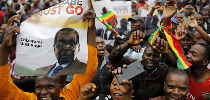 Mars impotriva lui Robert Mugabe la Harare FOTO EPA/ EFE