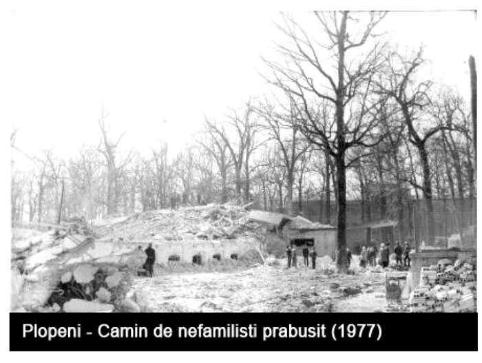 Căminul de nefamilişti de la Plopeni, pus la pământ de cutremurul din 4 martie 1977. FOTO Aurel Nestor