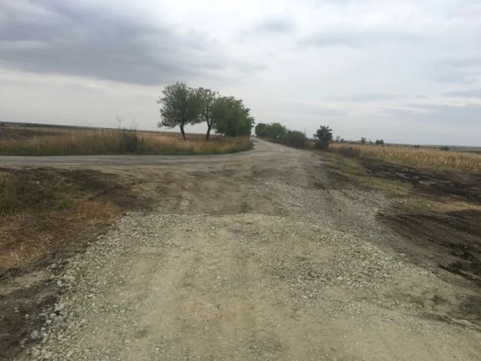 Drumul se întinde pe o suprafaţă de 7 km şi este realizat pe banii Uniunii Europene