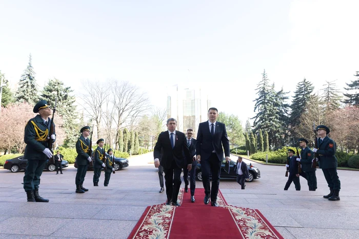 Igor Grosu și Mircea Abrudean au susținut împreună o conferință de presă. FOTO: Facebook