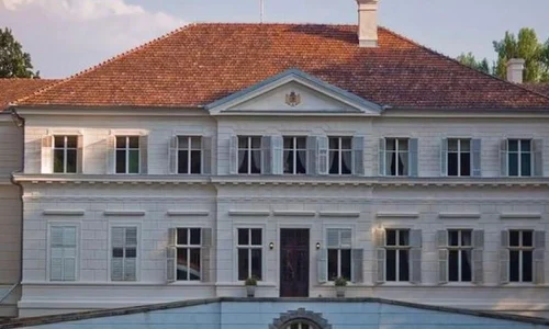 Un castel de poveste: cum a ajuns Săvârșinul reședință regală jpeg