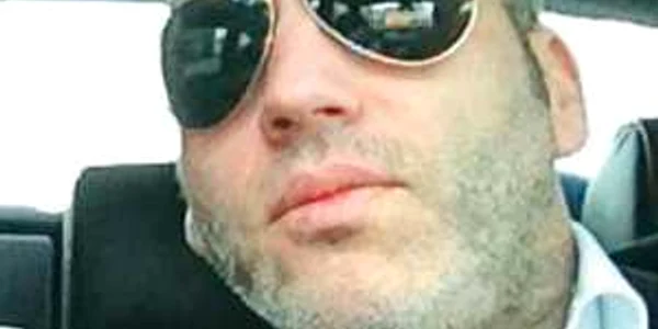 Dumitru Samson este fiul vitreg al ministrului Apărării, Corneliu Dobriţoiu