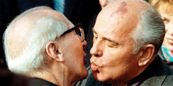 Cum a eşuat „perestroika“ est-germană