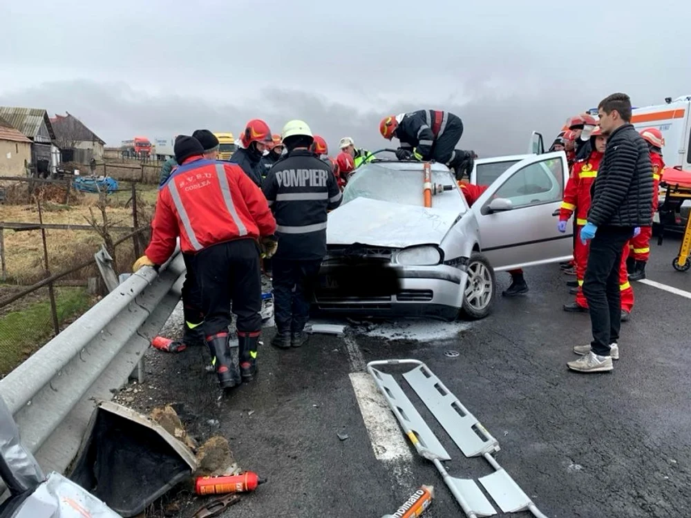 
    Accident pe DN1Foto News.ro  