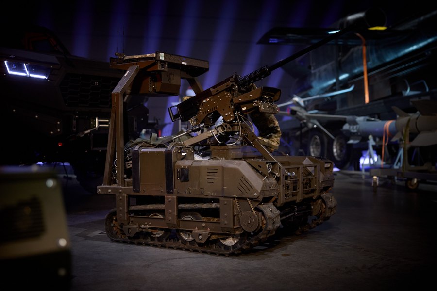 Zelenski anunţă o premieră pentru Ucraina: capturarea unei poziţii inamice exclusiv cu sisteme robotice terestre și drone