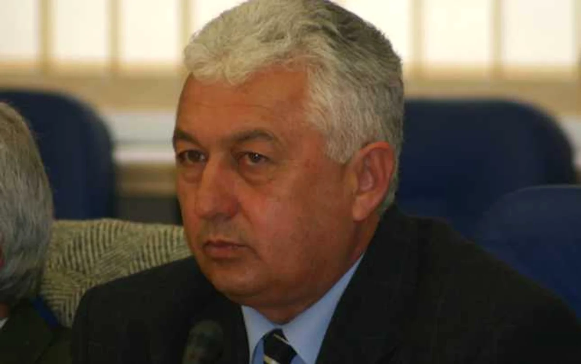 Vitalie Stanciu, fost primar al oraşului Balş... (Foto: Mugurel Manea)