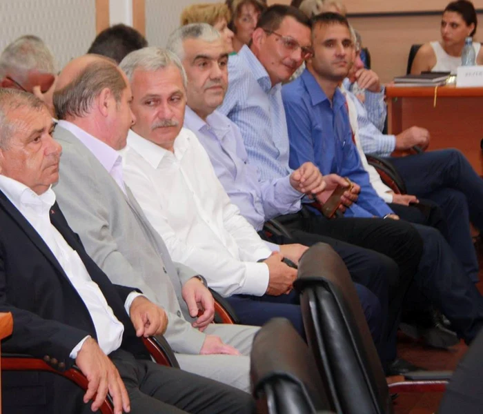 Liviu Dragnea a fost prezent la şedinţa de constituire a Consiliului Judeţean Teleorman