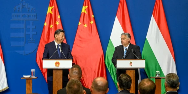 Xi Jinping si Viktor Orban FOTO EPA EFE jpg