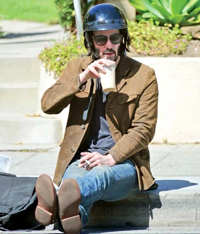 Keanu Reeves a ajuns mai rău ca un boschetar
