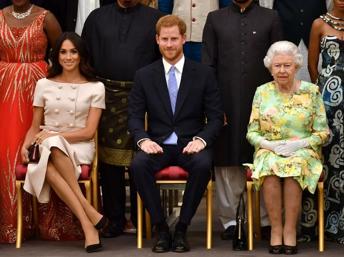 
    Meghan Markle, Prinţul Harry şi Regina Elisabeta  