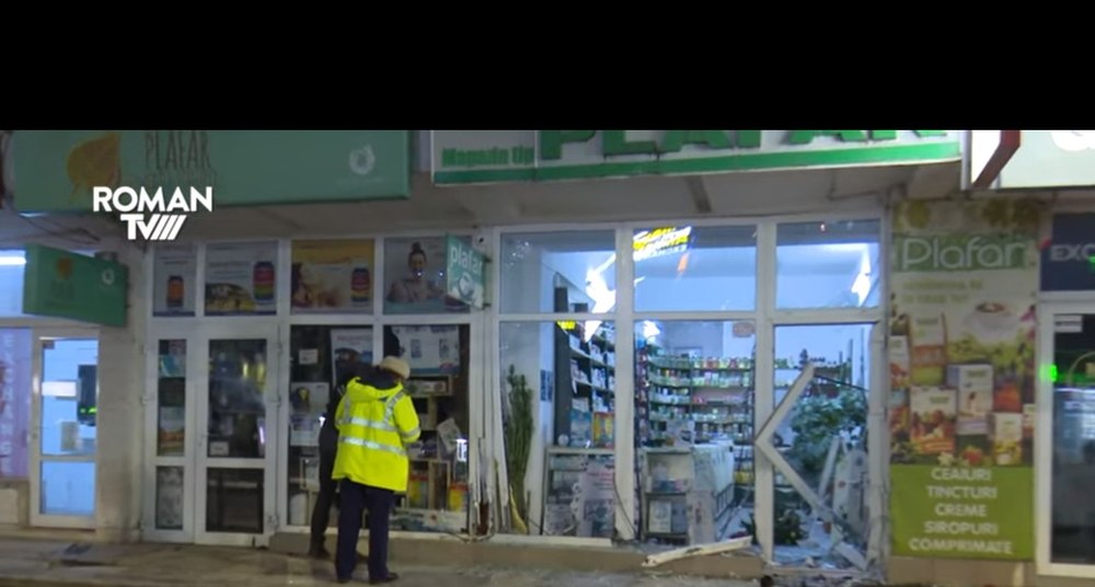 Un şofer beat a intrat cu maşina într-un magazin din Neamţ. Alcoolemia era peste limita comei bahice 
