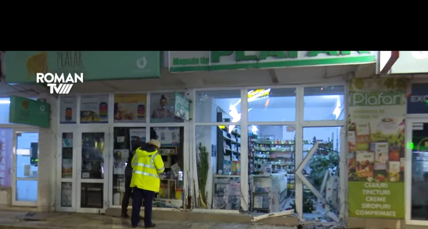 Accidentul nu s-a soldat cu victime FOTO Roman TV
