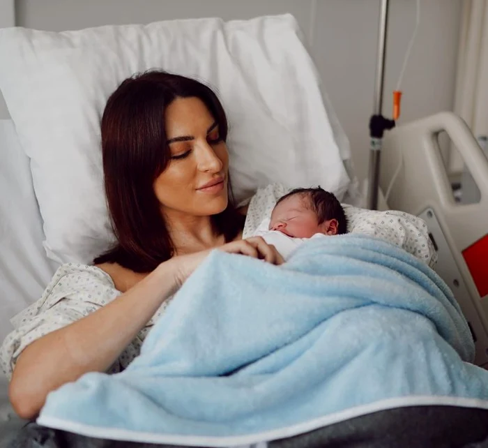 Băiețelul Ancăi va purta numele David Liam