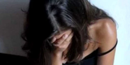 Părinţii vor fi învăţaţi cum să comunice şi cum să-şi supravegheze mai bine copiii