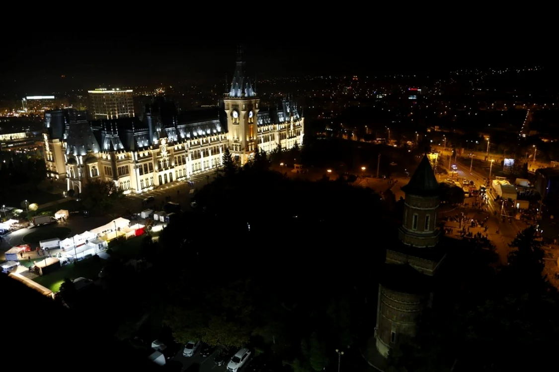 Concertul din faţa Palatulu Culturii din 2018i nu s-a încheiat cu un foc de artificii FOTO Primăria Iaşi