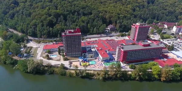 Complexul hotelier Cozia - Oltul - Căciulata din staţiunea Călimăneşti - Căciulata în judeţul Vâlcea Foto Adevărul 