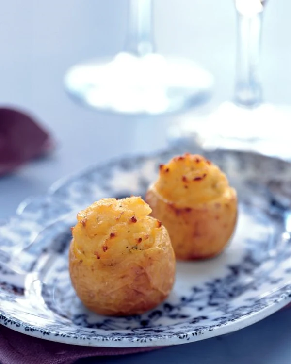 cartofi la cuptor cu usturoi jpeg