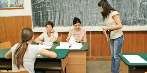 La Colegiul UCECOM din Capitală, proba orală s-a desfăşurat fără probleme