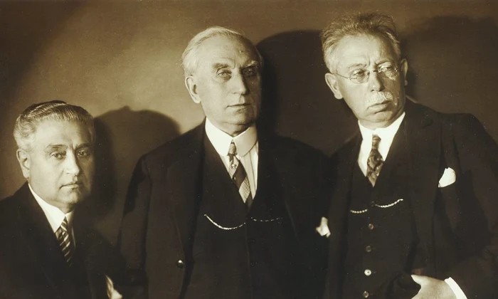  Frații Nicolae, Mina și Ștefan Minovici ( Colecția Muzeului de Artă Populară Nicolae Minovici)