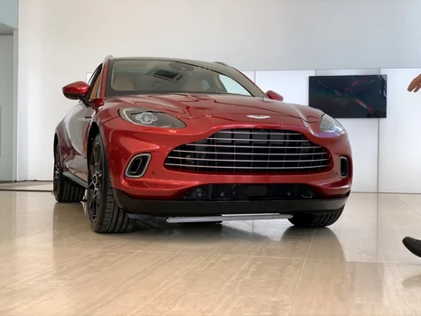 Aston Martin DBX a ajuns în România