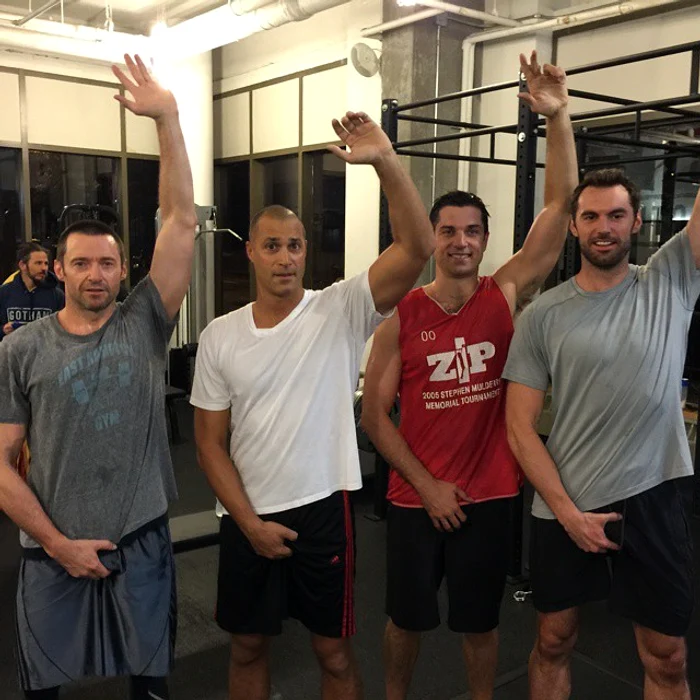 
    Hugh Jackman a dat startul "Feeling Nuts"Foto Instagram  