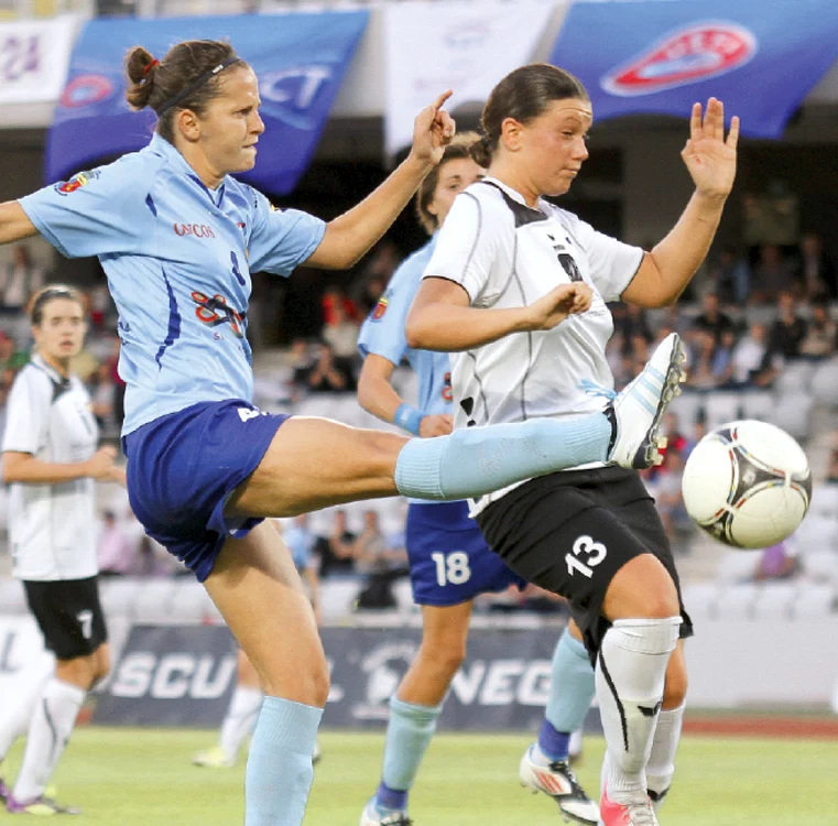 
    Fetele de la Olimpia au ajuns  să fie invidiate de campionii  României, jucătorii de la CFR Cluj,  pentru performanţa obţinută  în Liga Campionilor  