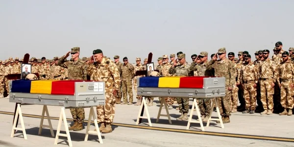 militar roman afganistan foto iulian cadulescu