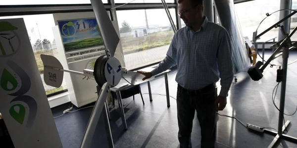 Energia eoliană, o soluţie pentru reducerea cheltuielilor
