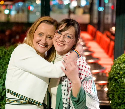 Elena Lasconi și fiica ei, Oana FOTO: Facebook