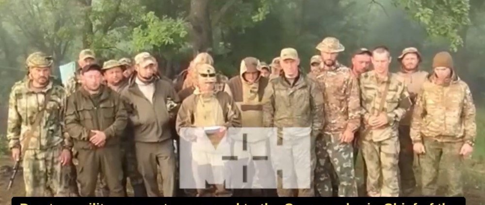 Mesajul ciudat trimis lui Putin de recruți ruși care au primit arme cu „țevi strâmbe“ VIDEO