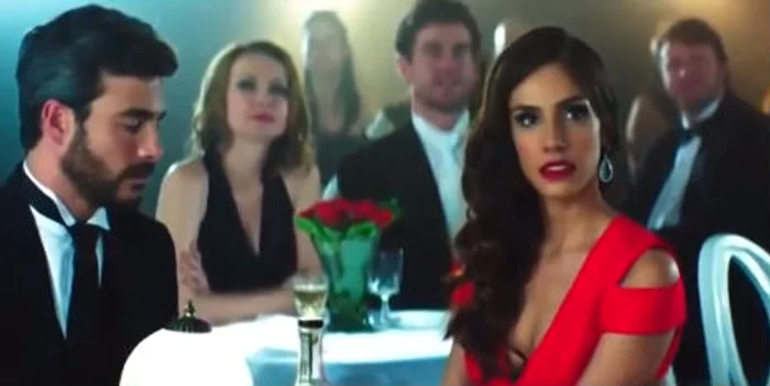 Sandra Echeverria în videoclip