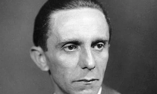 Scrisori de dragoste scrise de liderul nazist Joseph Goebbels, scoase la licitaţie  "Arată felul în care acel student destul de modest, timid şi romantic a devenit un FANATIC" jpeg