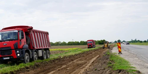 Au început lucrările pe Drumul Național 7 Bâldana - Titu. FOTO C. Ștefan / Facebook