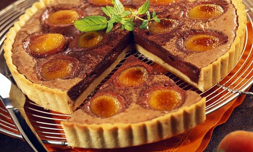 tarta de caise cu ciocolata jpeg
