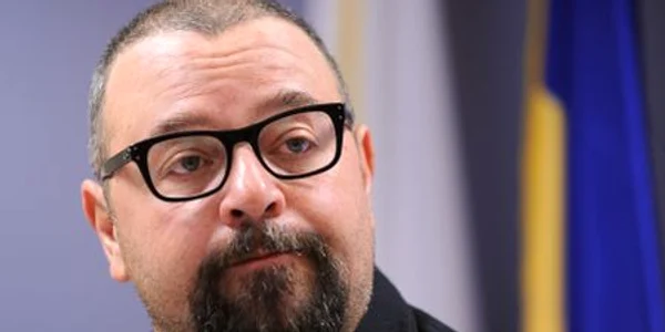 Primarul Piedone și a dat demisia la presiunea străzii, după tragedia din Colectiv jpeg
