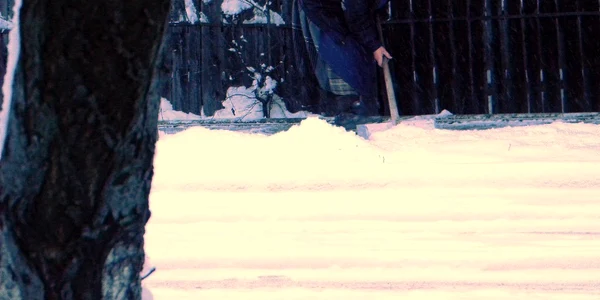 Bistriţenii au îndepărtat zăpada la primele ore 