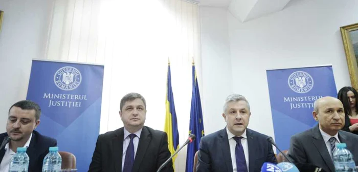 Ministerul Justiţiei, Florin Iordache, la dezbaterea organizată de către Ministerul Justiţiei. FOTO Mediafax