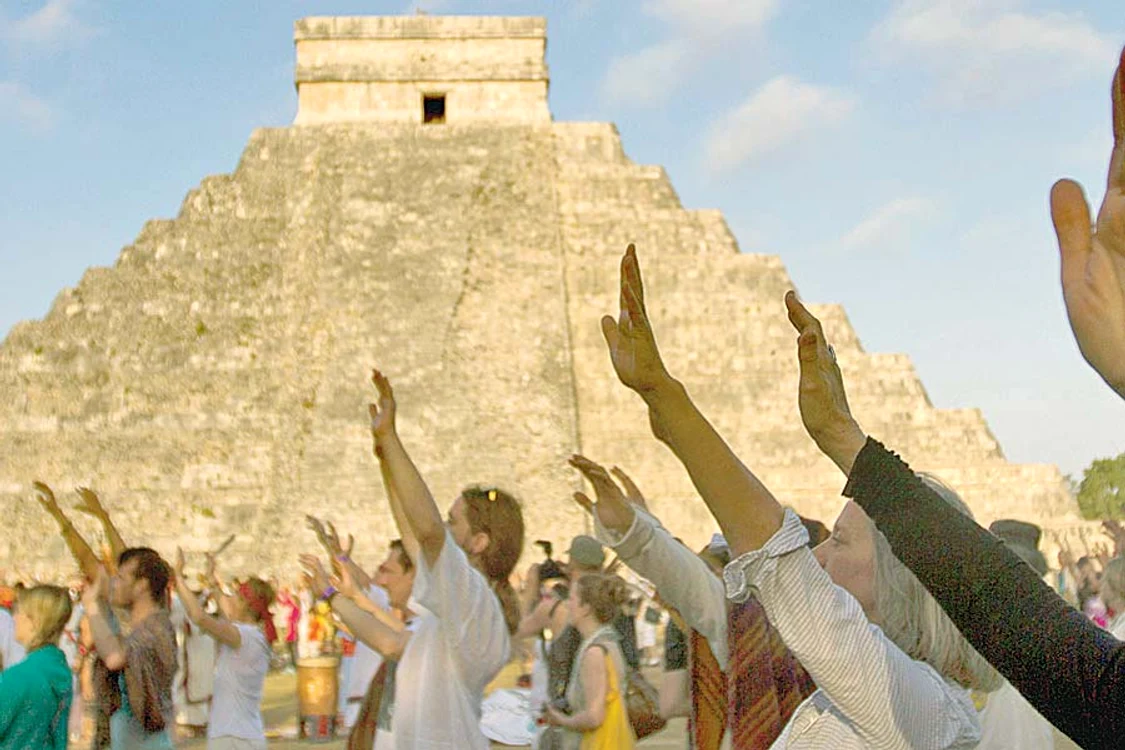 
    Templul Chichen Itza  din Mexic a fost  luat cu asalt de fanatici  