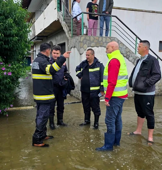 Prefectul anunță sprijin pentru cei afectați. FOTO Instituția Prefectului Prahova