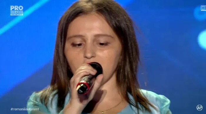 Elena Lucia Băduță a impresionat cu vocea și povestea ei