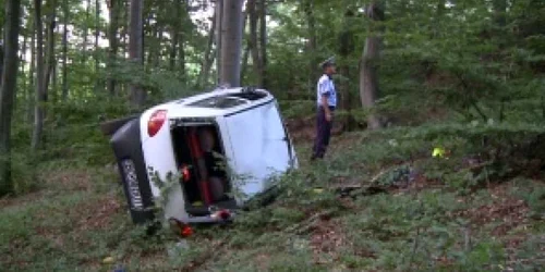 Bacău: Bebeluș mort într-un accident rutier produs de mama sa