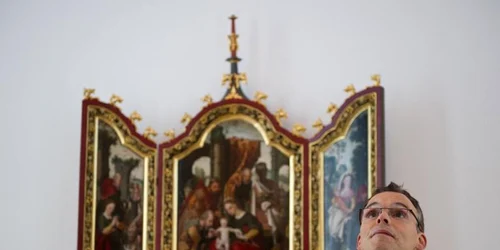 episcopul bling bling foto afp