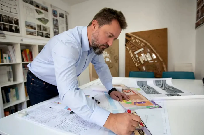 Alexandru Găvozdea candidat independent alegeri locale 2024 la Primăria Sibiu Foto Arhiva personală